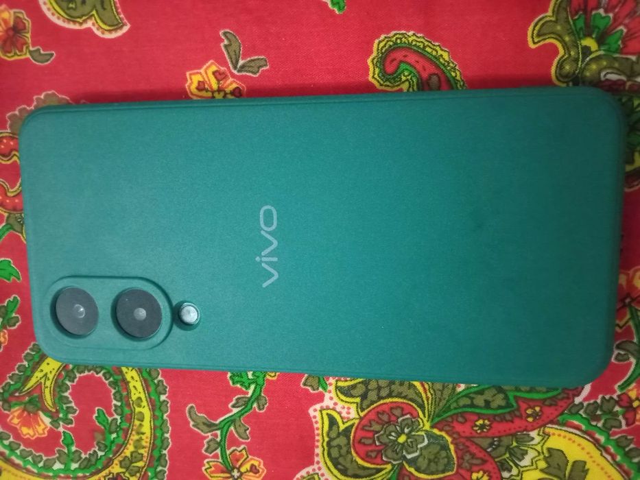 Телефон сатам виво у 17 с