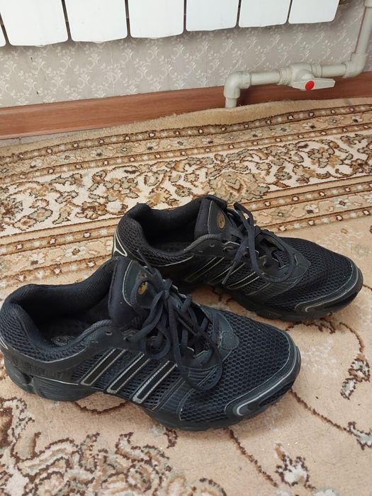 Кроссовки мужские