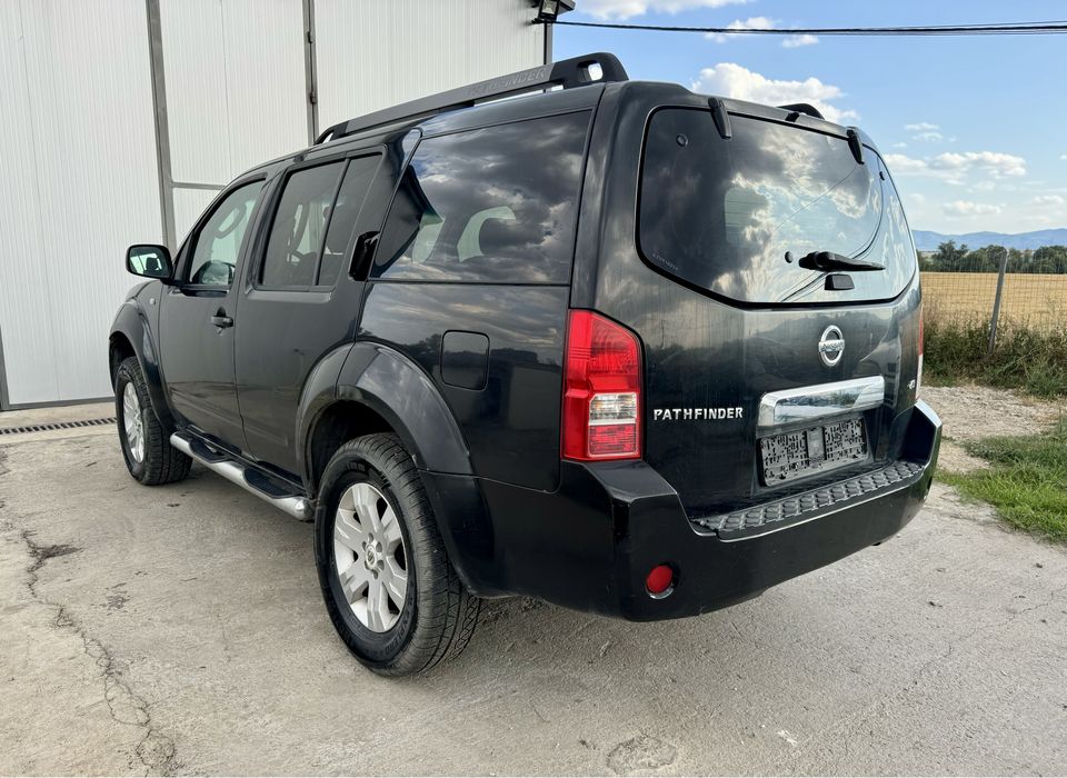 На ЧАСТИ  Nissan Pathfinder 2.5 dci 174кс  2005г