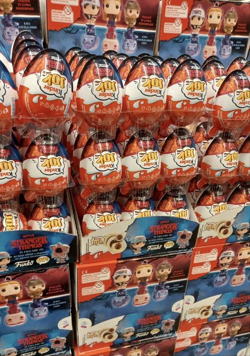 Киндер джой ОСД с колобарацией Очень Странных