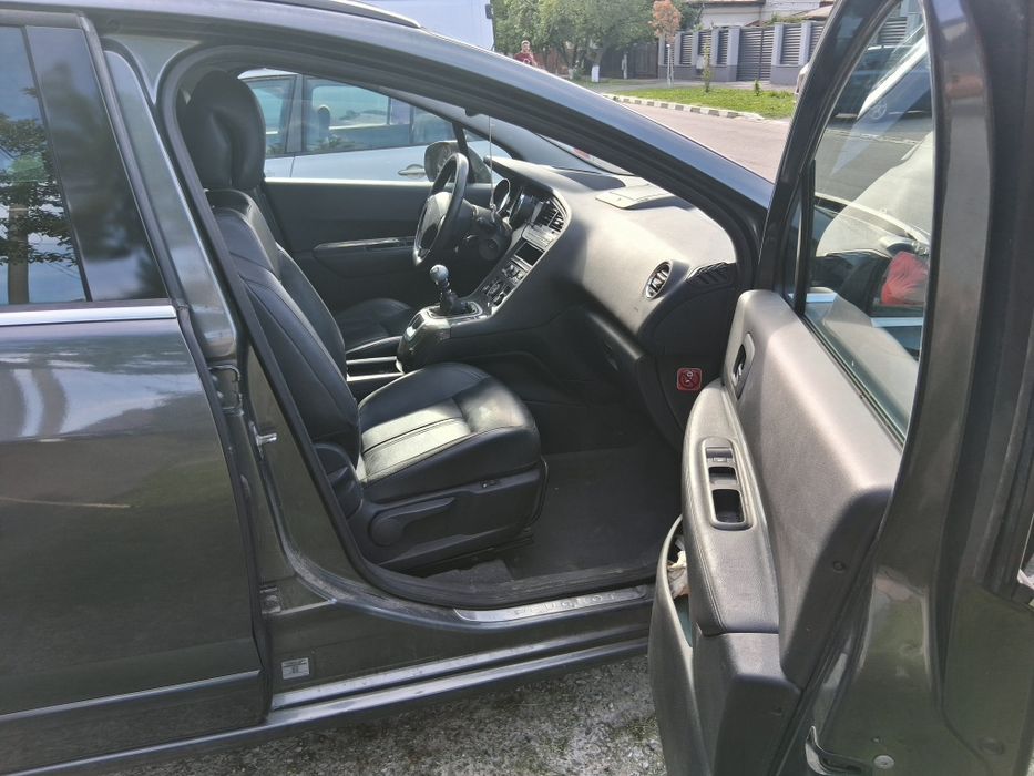 Peugeot 5008' an 2010