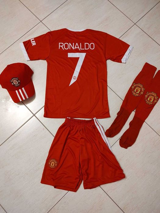 Титулярен Екип Салах Ливърпул + Чорапи 53.99лв Промо  с топка 59.99лв