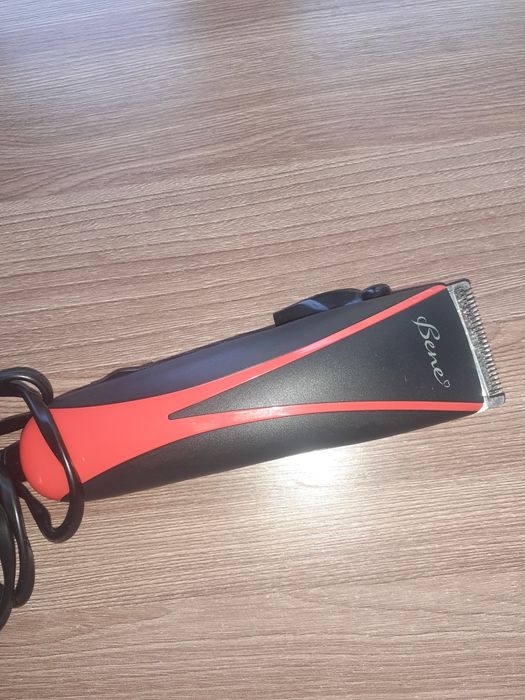 Машинка для бритья головы