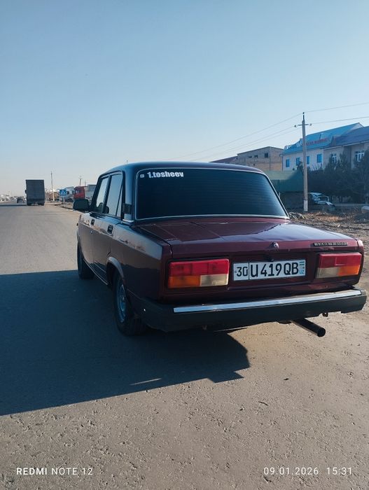 Vaz 2107 srochno sotiladi