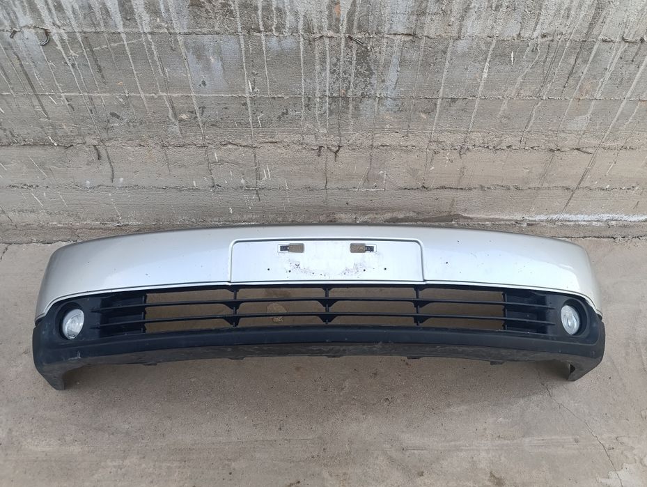 Продам передний бампер на Nissan Teana j31 дорестайлинг