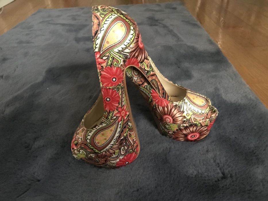 Pantofi