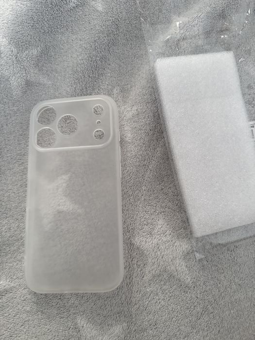 Айфон 17 про Чехол продам