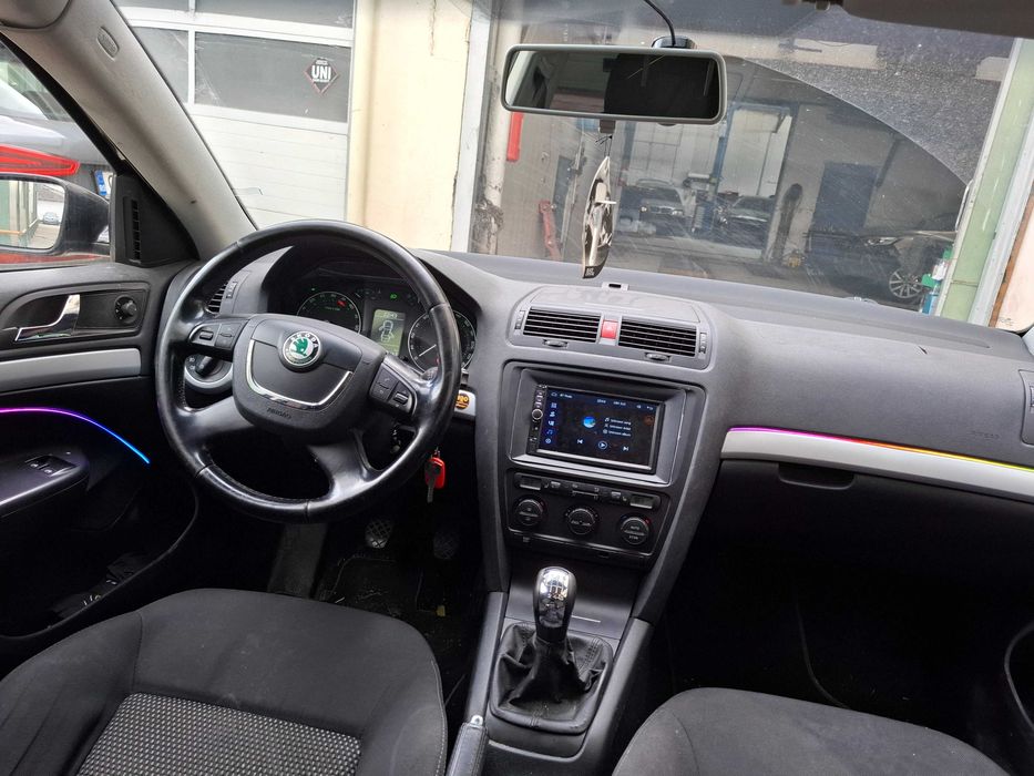Škoda Octavia 2008 diesel, 2.694 € — imagine 2