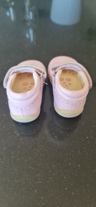 Детски обувки за прохождане Chicco 18 номер