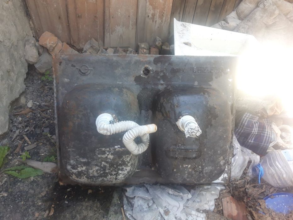 Продам раковины в хор