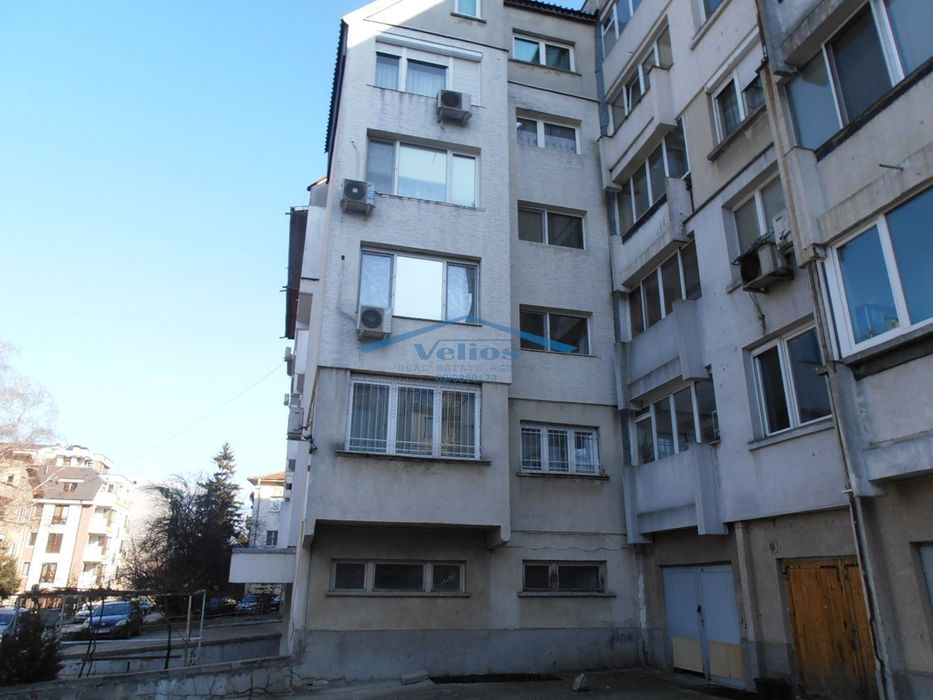 Дава под наем 3-стаен /ОФИС/ в София,кв.Лозенец