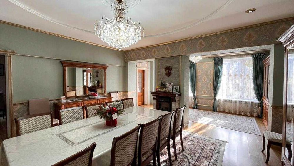 Продам 6комнатный дом Аян Империя