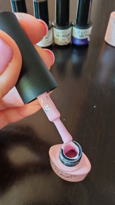 Лот  гел  лакове