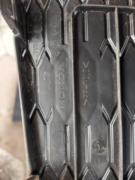 Задна броня за Хонда Джаз 2015-2018 Джазз Jaz Honda Jazz решетка задна