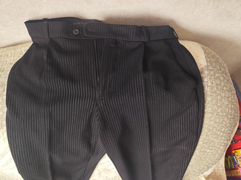 Продам костюм мужской