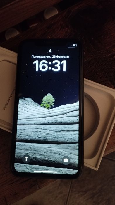 Продам айфон 11 , в отличном состоянии