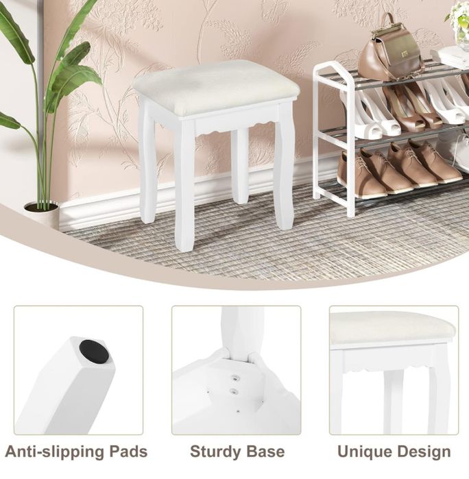 Кадифена табуретка за пиано с масивно дървени крачета