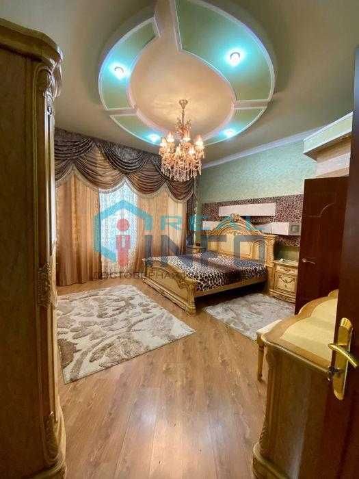 Сдаётся дом в М.Улугбекском районе