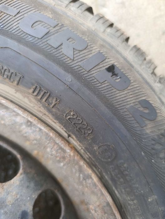 Зимни гуми  Semperit