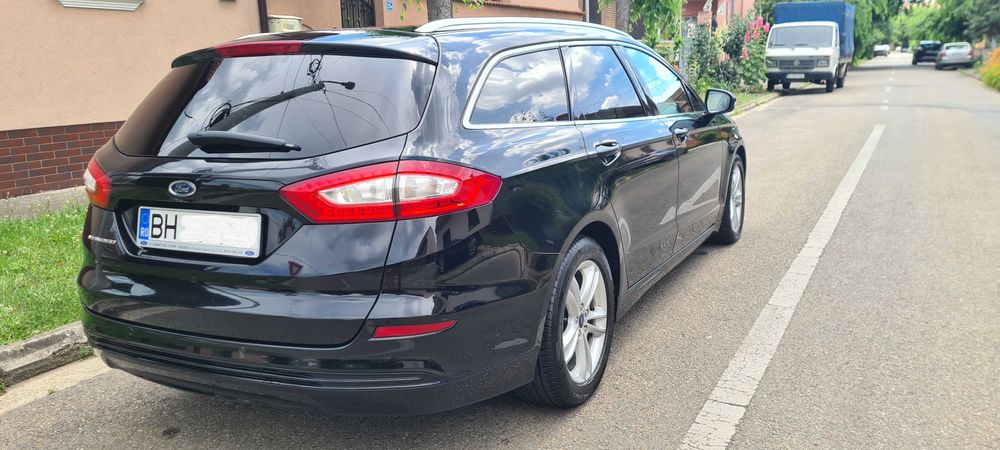 Ford Mondeo Break 2015 Diesel Automată–istoric Ford, distr. schimbată