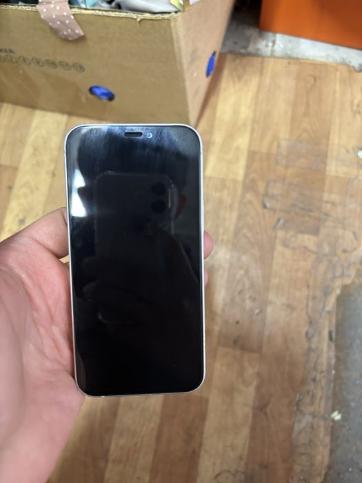 Айфон 12 мини!..