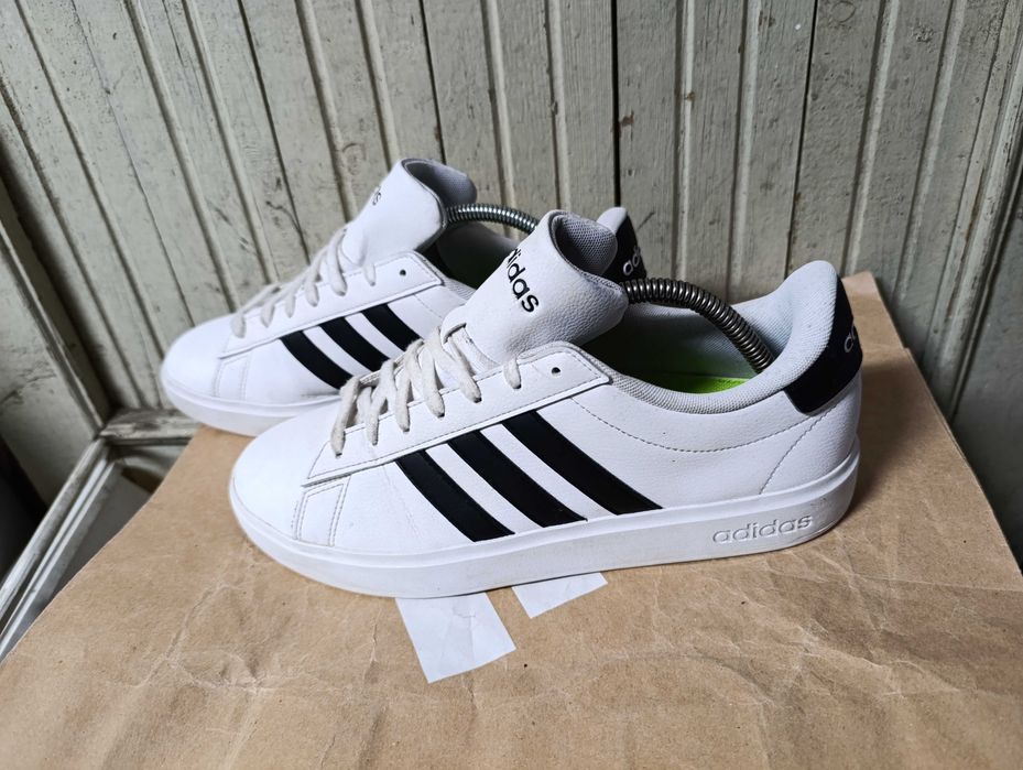 ''adidas Grand Court 2.0''оригинални маратонки 44 номер