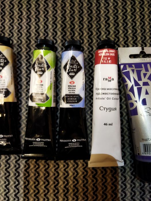 Краски акриловые