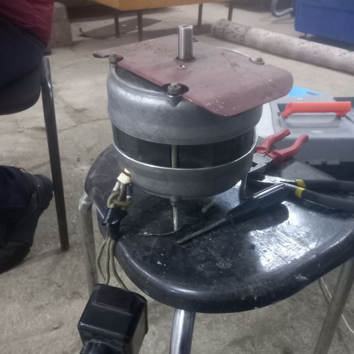 Продаю двигатель от алматинки в рабочем состояний