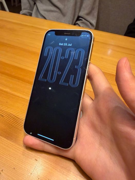 iphone 12 mini !