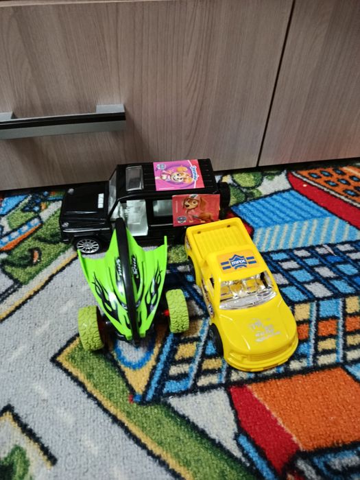 Машинки детские разные