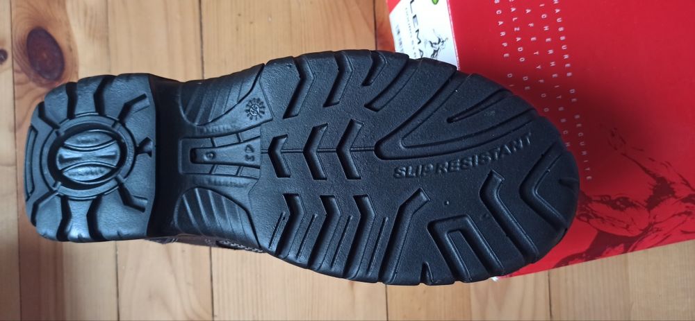 Защитни работни обувки Safety shoes Lemaitre
