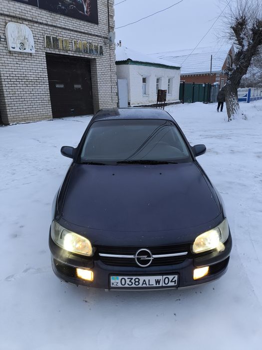 Opel omega  1998г 2.0