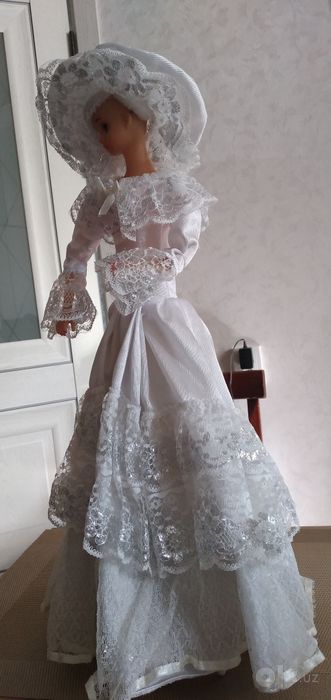 Продается музыкальная кукла