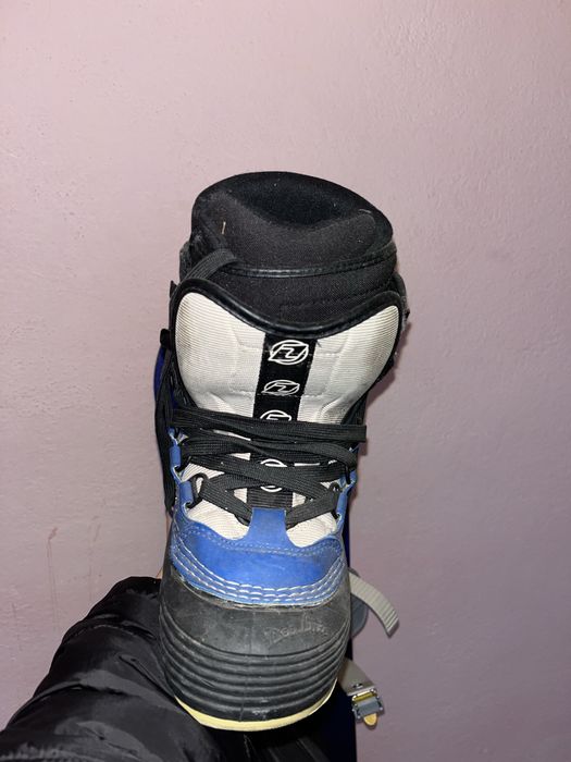 Сноуборд 130см, каска crivit, обувки за сноуборд