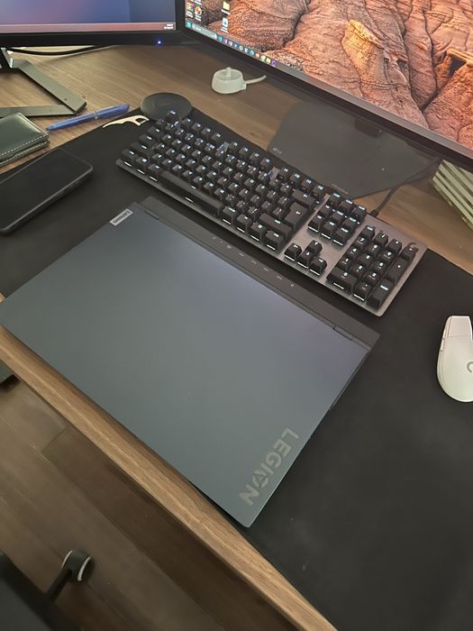 Lenovo Legion 5 Gaming RTX 3060 / Ryzen 5 / 165Hz