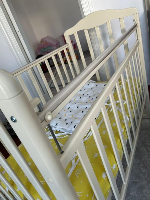 Детская кровать для малышей