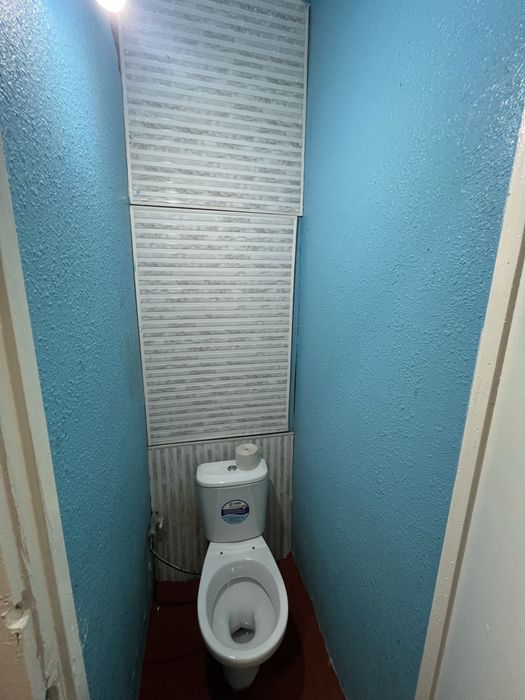 Uy sotiladi srochnii