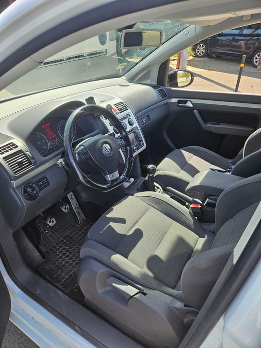 Vw touran R-LINE alb perlat bi-xenon adaptive 170 cp