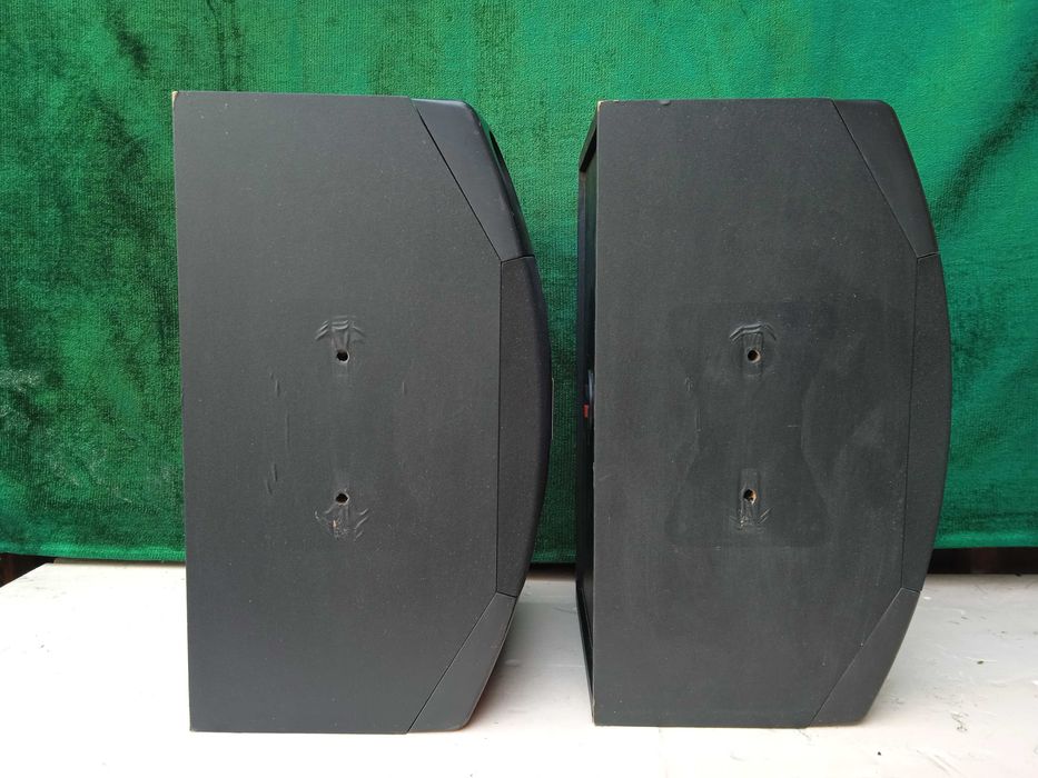 Колонки для караоке кабинок