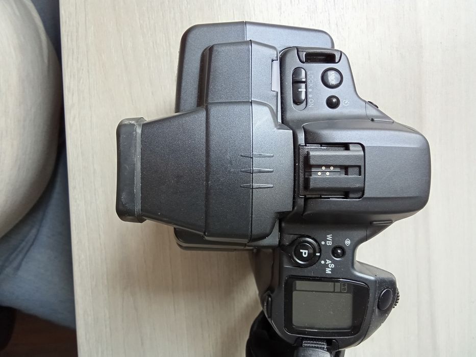 Camera digitala foto, Aparat foto