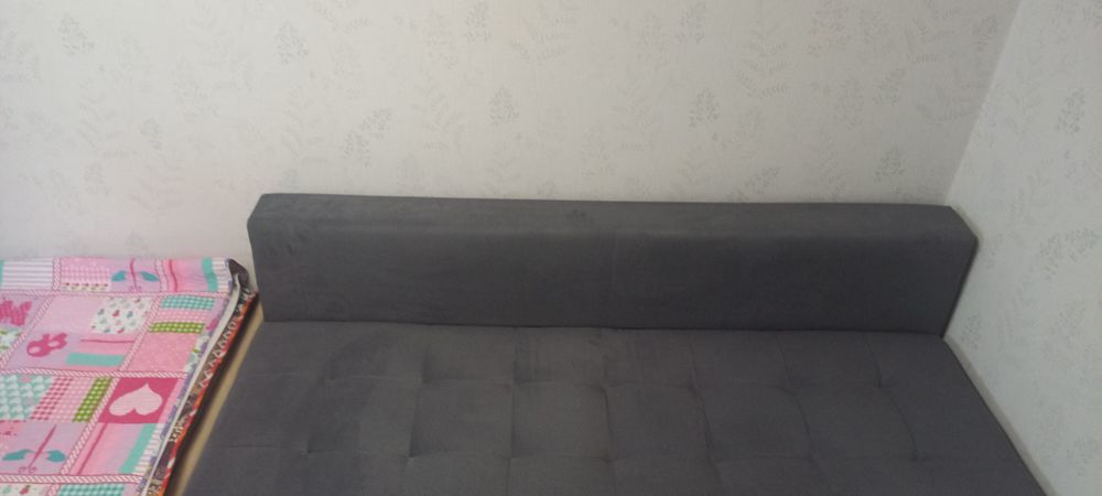 Продам тахту почти новая