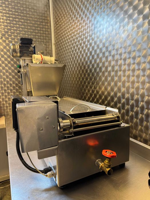 Vand masina de gogosi inelus model MP3 Stok Engineering