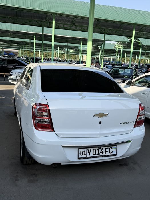 Chevrolet Cobalt 2023 — 3