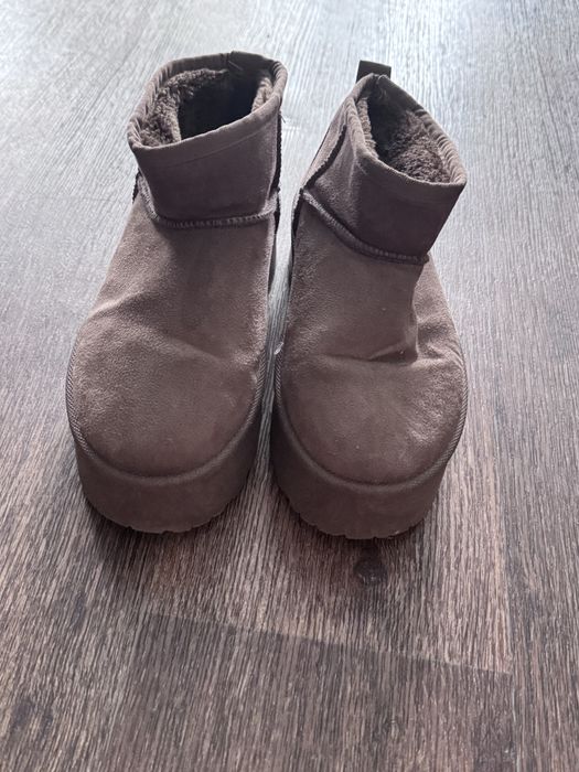 Продам уги,37 размер,новые