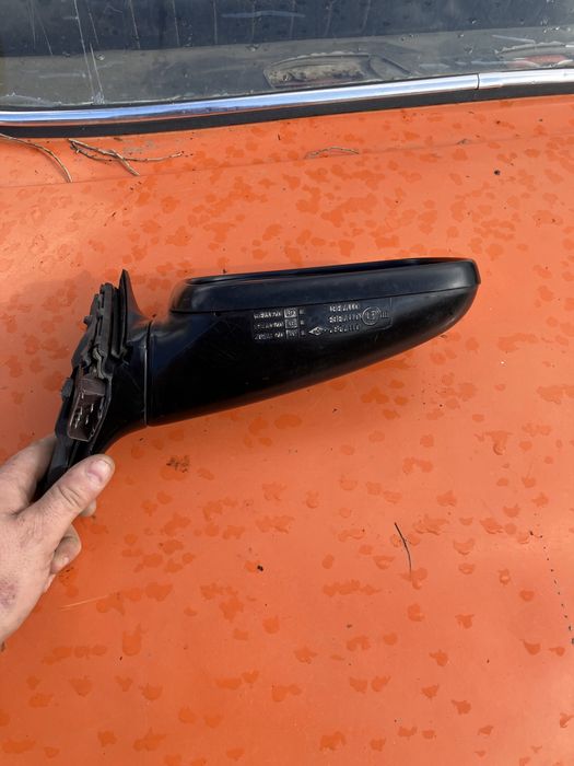 Aуди с 4 продам зеркала