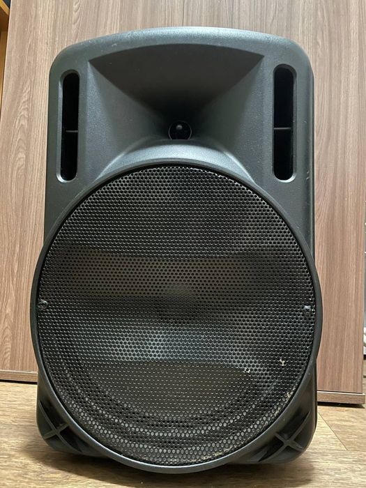 Продам колонку. Дёшево)