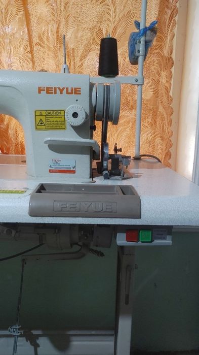 Швейная машина продается FEIYUE