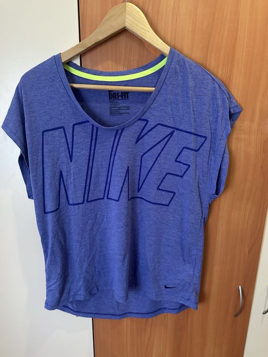 Дамски тениски Nike