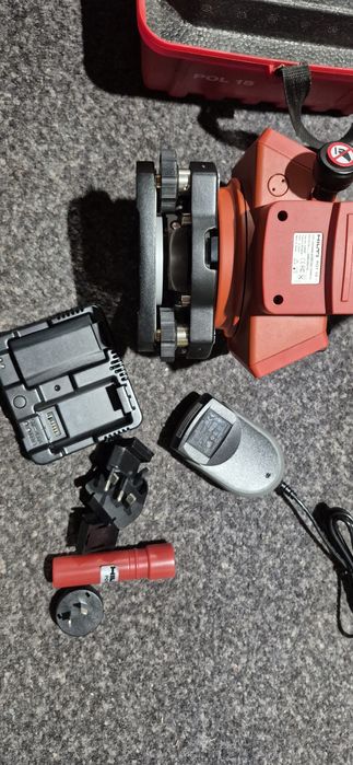 Hilti nivela optica, teodolit.