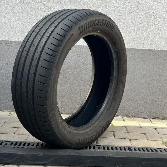 1бр. Гума 245/50/19 Bridgestone